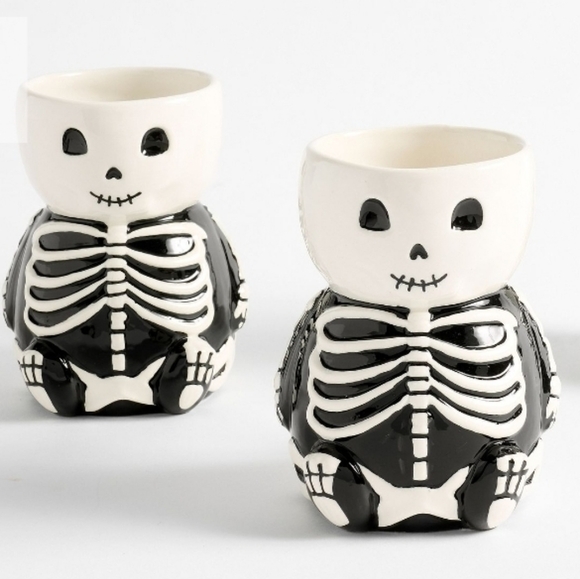 Pottery Barn Halloween Skeleton Mug Coffee Cup Tea Decor Ceramic Set of 2 NWOT - Picture 1 of 6